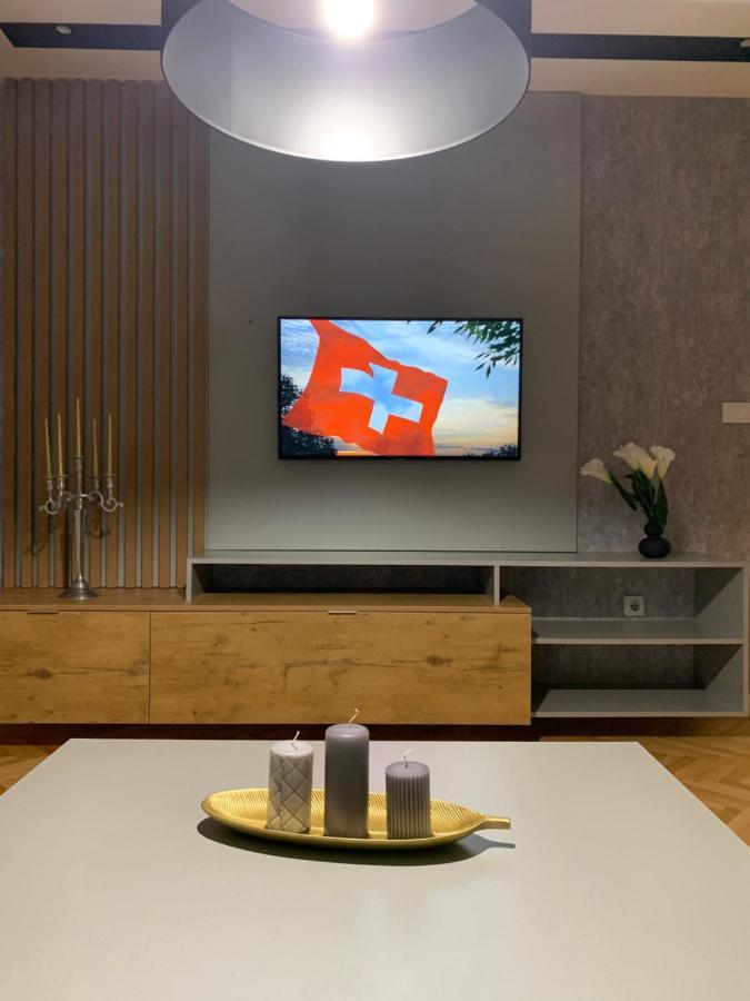 Apartman Geneva Бієліна Екстер'єр фото