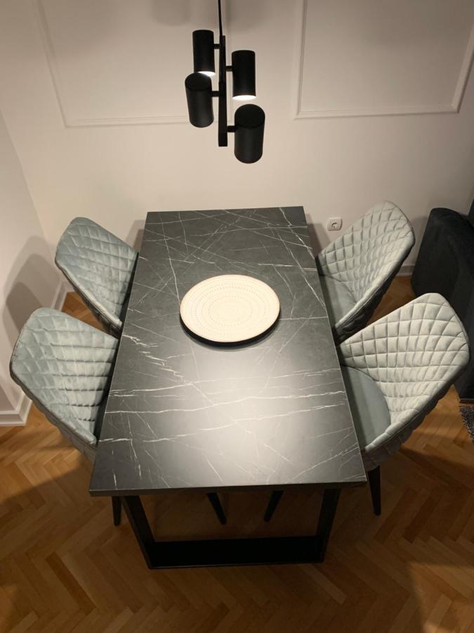 Apartman Geneva Бієліна Екстер'єр фото