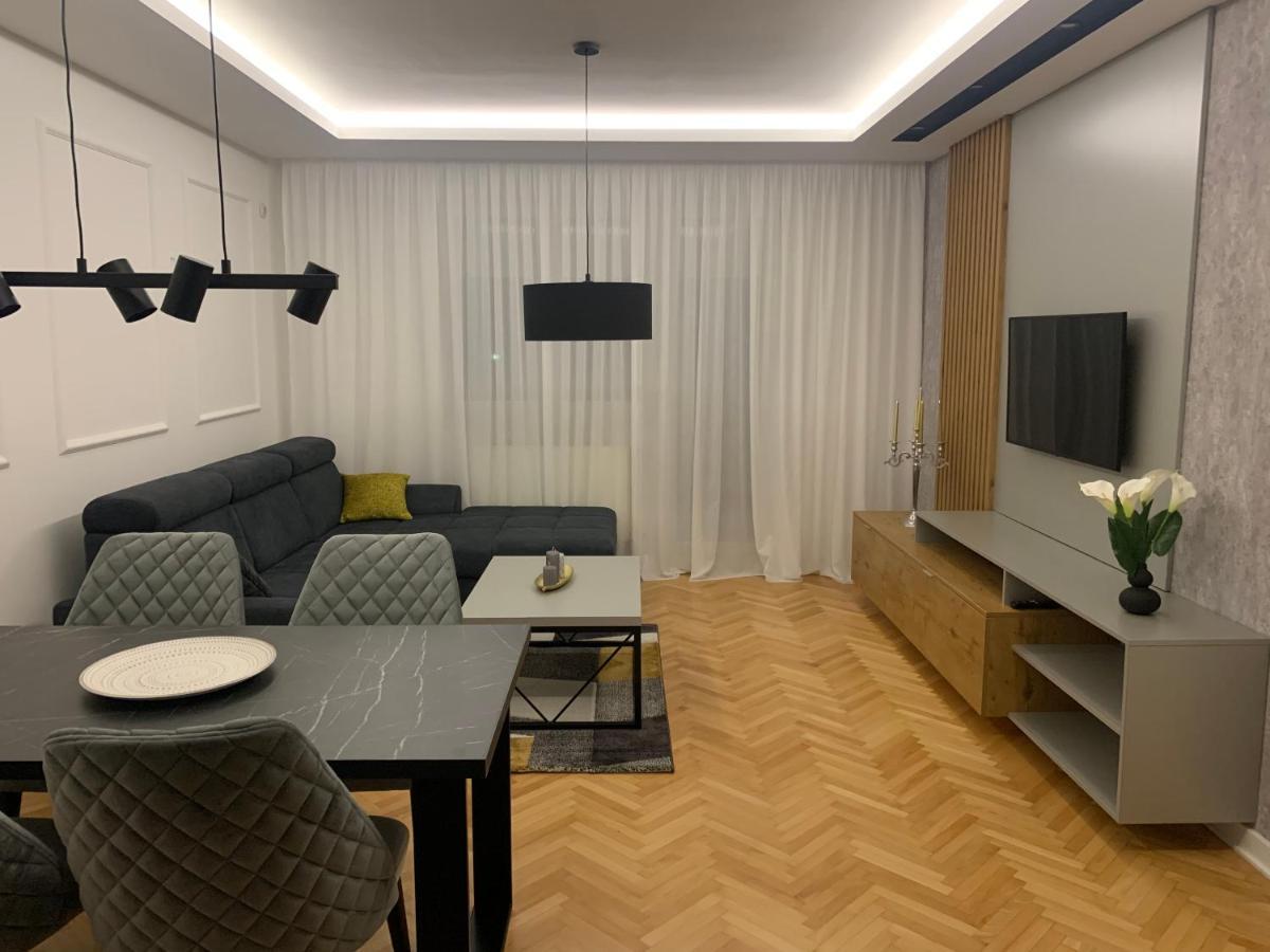 Apartman Geneva Бієліна Екстер'єр фото
