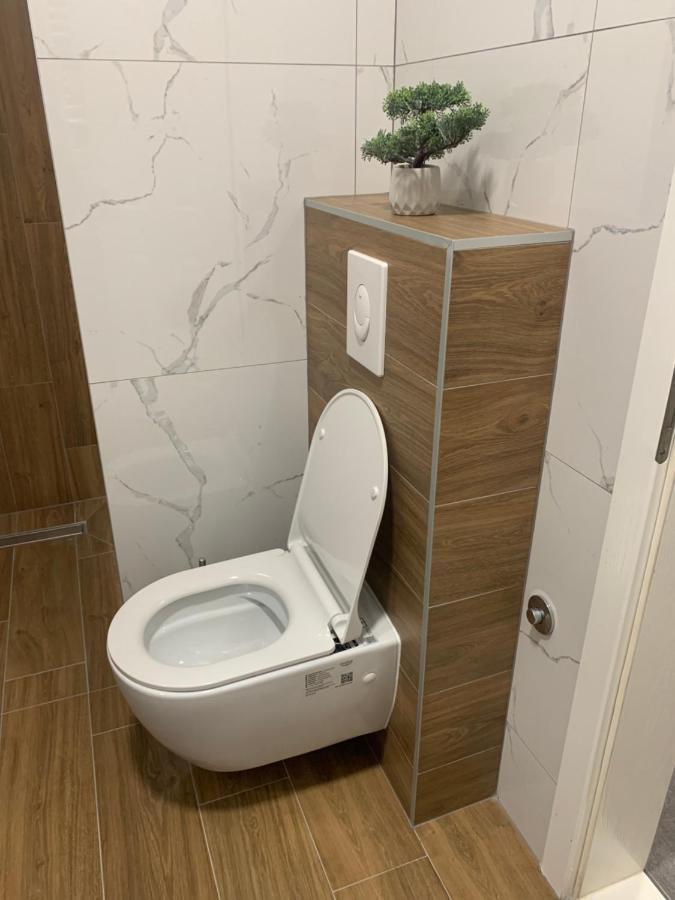 Apartman Geneva Бієліна Екстер'єр фото